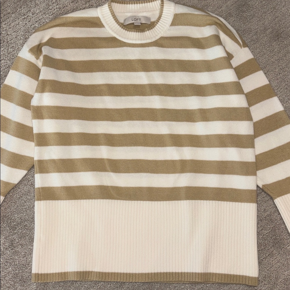 Loft sweater - Picture 3 of 5